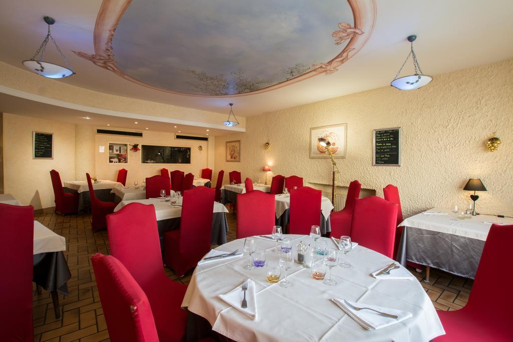 La Boule D'Or Hotel Bressuire Exterior foto